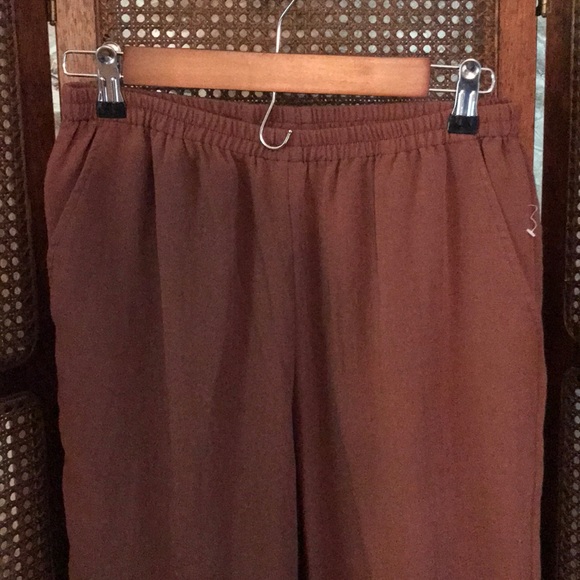 NWOT! 100% Linen Fridaze 2-Piece Set - Picture 9 of 13